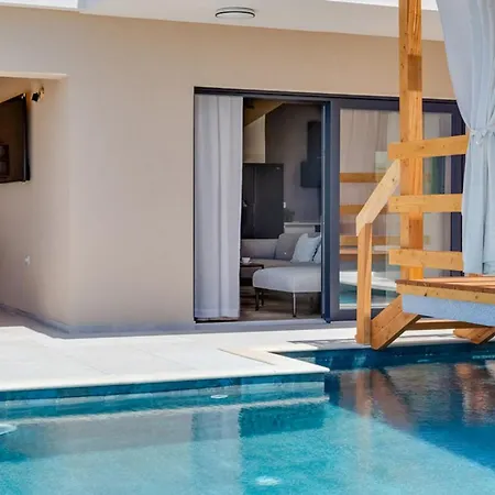 Magnificent Oasis With Extra Large Pool ヴィラ Vrana